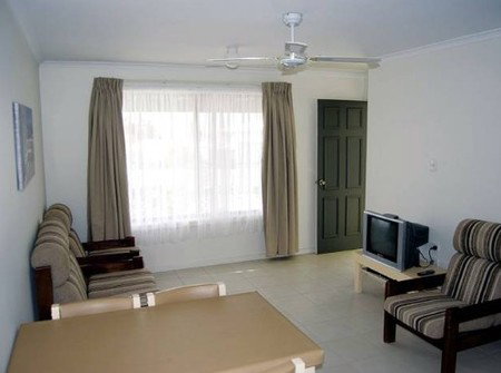 Point Turton Holiday Units - Brisbane Tourism 1