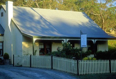 Country Pleasures Bed And Breakfast - Tourism Brisbane 0
