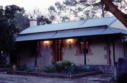 Walnut Cottage - Tourism Brisbane 0