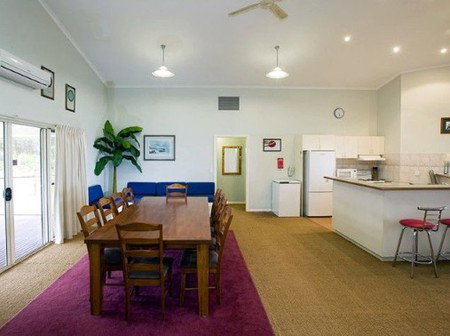 Malibu Lodge - Tourism Brisbane 2