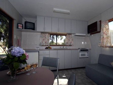 Loxton Riverfront Caravan Park - Brisbane 4u 1