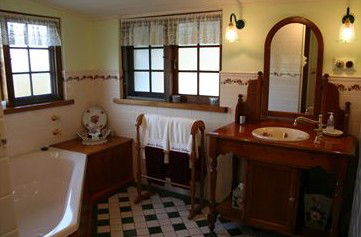 Sarah's Cottage - Tourism Brisbane 3
