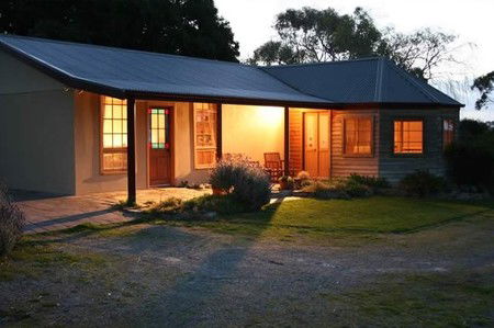Nowhere Else Cottage - Tourism Brisbane 4