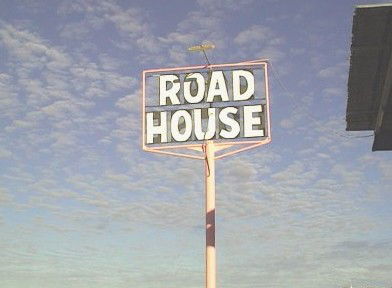 Pink Roadhouse Oodnadatta - Brisbane 4u 4