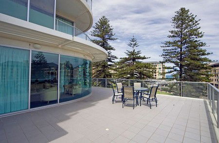Glenelg Gateway Apartment .com - Brisbane 4u 3