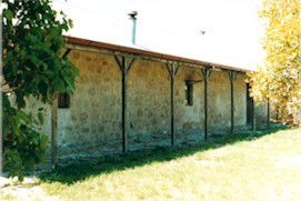 Mt Dutton Bay Woolshed Hostel - Tourism Brisbane 3