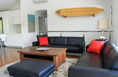 Echoes Beach House - Brisbane 4u 1