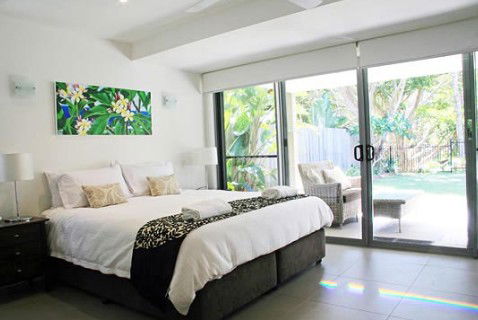 Echoes Beach House - Brisbane 4u 3