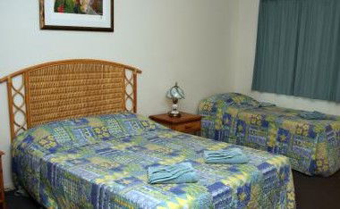 Lake Bennett Resort - Tourism Brisbane 1