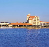 The Lakes Resort Hotel - Brisbane 4u