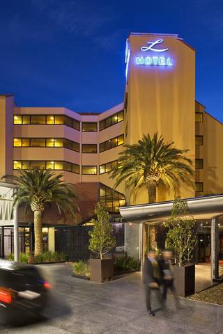The Lakes Resort Hotel - Brisbane Tourism 2