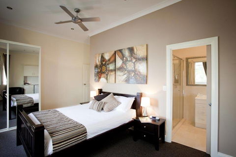 Balcony On Sixth Lodge - Brisbane 4u 4