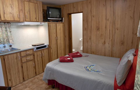 Moonta Bay Road Cabins And Cottages - Tourism Brisbane 5