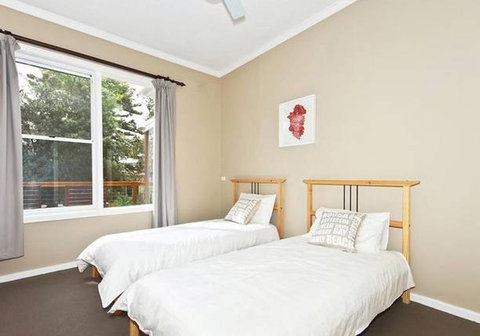 Sea Sand And Scrub Holiday House - Tourism Brisbane 3