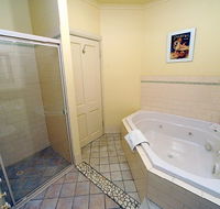 St Helens Cottages- Coach House - Tourism Brisbane