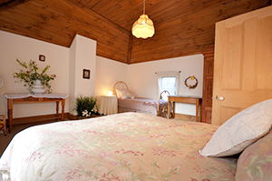 Adelaide Hills Retreats - Brisbane 4u 4