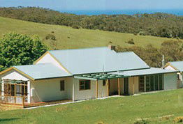 Southern Ocean Retreats - Deep Creek Homestead - Brisbane 4u 2