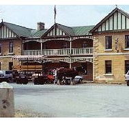 Man-O-Ross Hotel - Brisbane Tourism