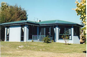 Homelea Accommodation Spa Cottage And Apartments - Tourism Brisbane 0