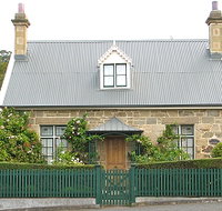 Crescentfield Cottage - Brisbane Tourism