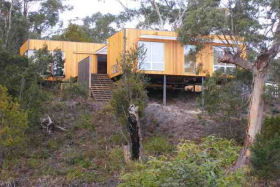 Bruny Island Weekender - Brisbane Tourism 0
