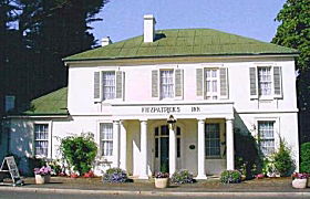 Fitzpatricks Inn - Brisbane Tourism 0