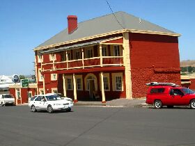 Stanley Hotel - Tourism Brisbane 0