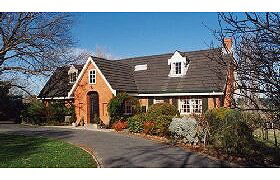 Greg And Gill's Place - Tourism Brisbane 0