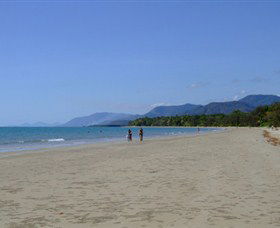 Beachside Port Douglas - Tourism Brisbane 0