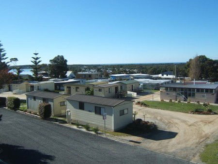 Hillcrest Caravan Park - Tourism Brisbane 1