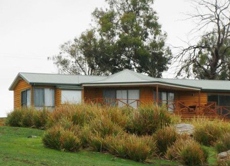 Curringa Farm Accommodation - Tourism Brisbane 1