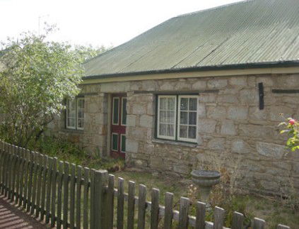 Colonial Cottages Of Ross - Captain Samuels Cottage - Brisbane 4u 2