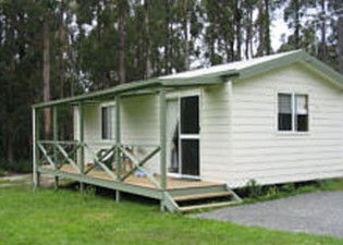 Summer Cottage - Brisbane 4u 1