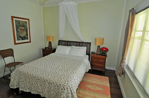 Cairns Holiday Homes Wilks House - Tourism Brisbane 3