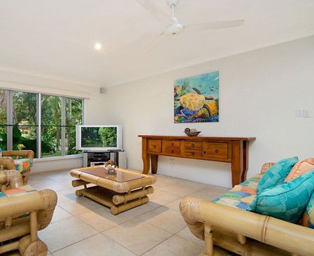 Beachside Port Douglas - Tourism Brisbane 3