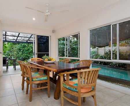 Beachside Port Douglas - Tourism Brisbane 4