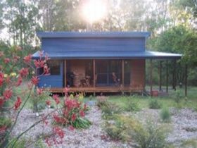 CrookNeck Retreat - Brisbane Tourism 0