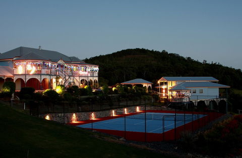 Jacaranda Creek Farmstay And Bed And Breakfast - Brisbane Tourism 1