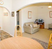 Peel Cottage - Ballarat Miners Cottages - Brisbane 4u