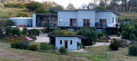 Tarrangower Holiday Home - Tourism Brisbane 1