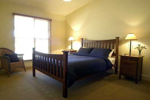 Byronsvale Bed & Breakfast - Brisbane 4u 3