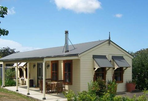 Hillcrest Cottage - Brisbane Tourism 1