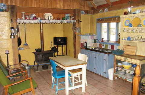 Bakers Flat Cottages - Brisbane 4u 1