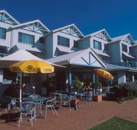 Breakers Apartments Mollymook - Brisbane Tourism