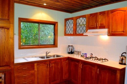A Waterfall Hideout-Rainforest Cabin For Couples - Tourism Brisbane 2