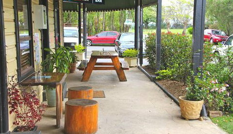 Brushgrove Hotel - Tourism Brisbane 3