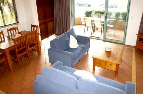 Airy Surfside Unit - Brisbane 4u 1