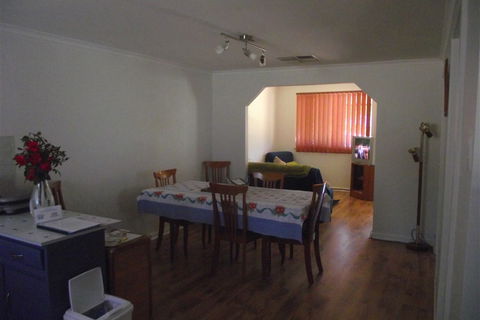 Aly's Cottage - Brisbane 4u 1