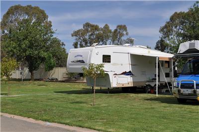 Euston Riverfront Caravan Park And Cafe - Tourism Brisbane 2