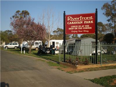 Euston Riverfront Caravan Park And Cafe - Tourism Brisbane 3